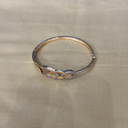 Rose Gold Plated Openable Bangle Type Bracelet American Diamond